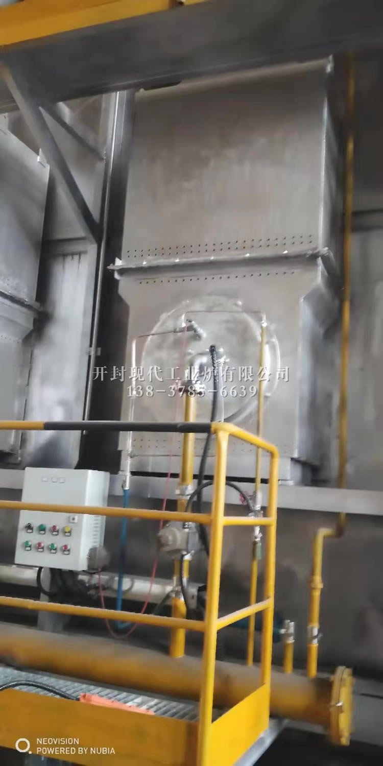 2019年現(xiàn)代工業(yè)爐臺(tái)車(chē)式燃?xì)饧訜釥t客戶(hù)案例